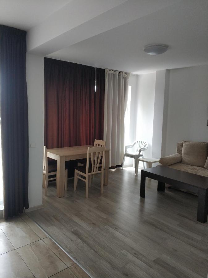Zoleks Apartment Burgas ภายนอก รูปภาพ