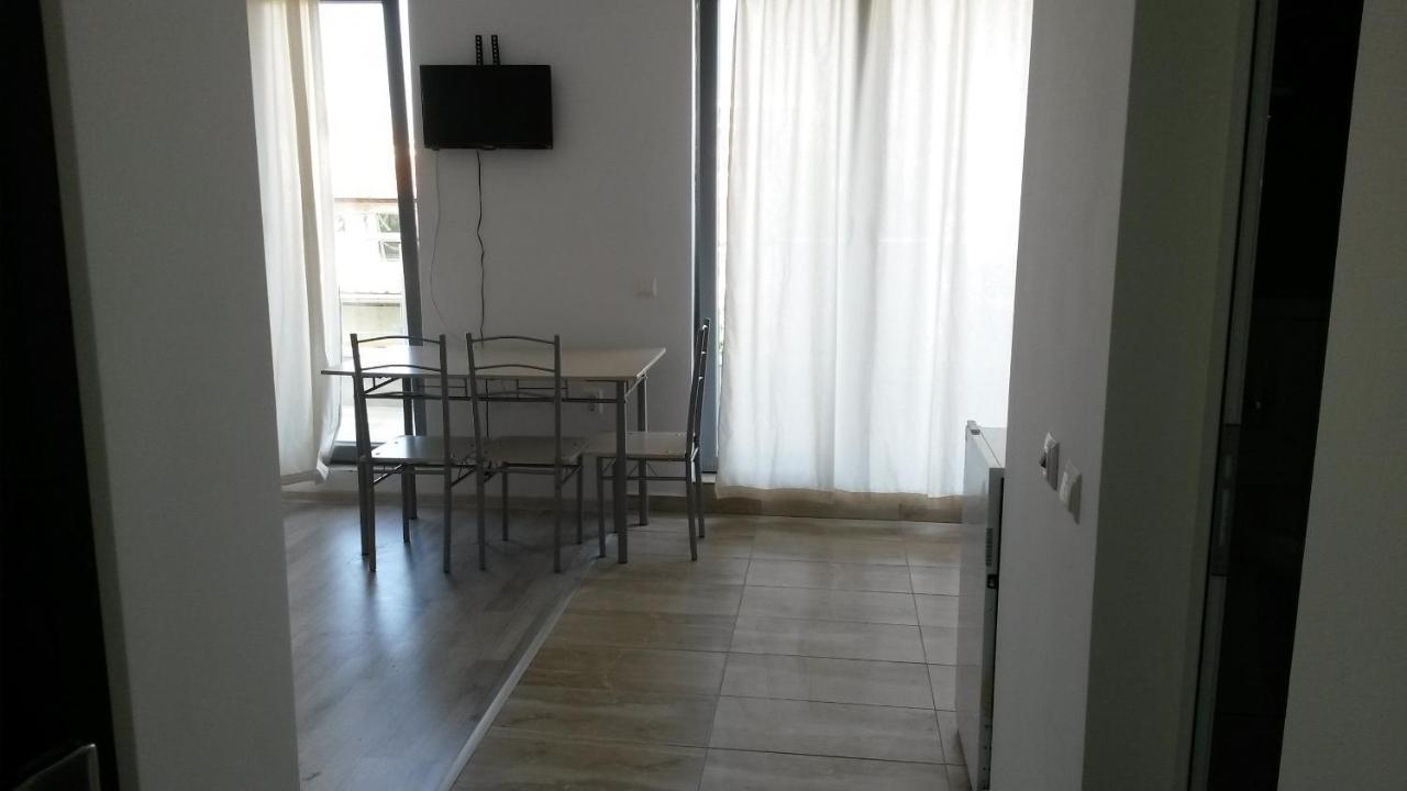 Zoleks Apartment Burgas ภายนอก รูปภาพ